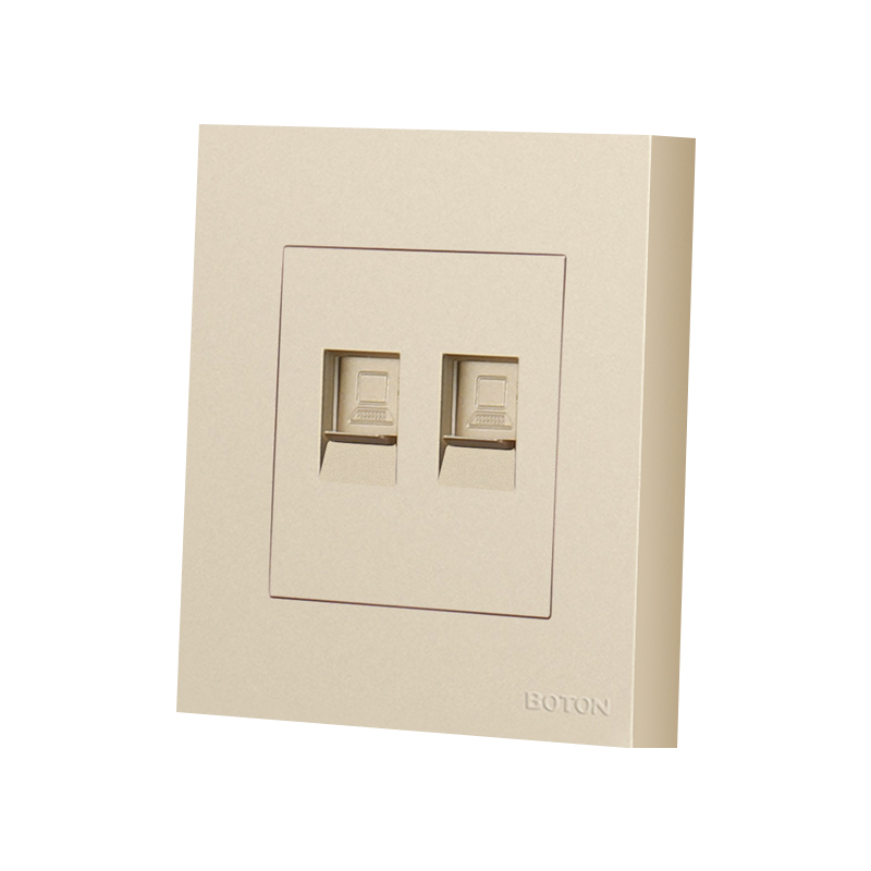 Flush Mounted Computer Twin Wall Socket