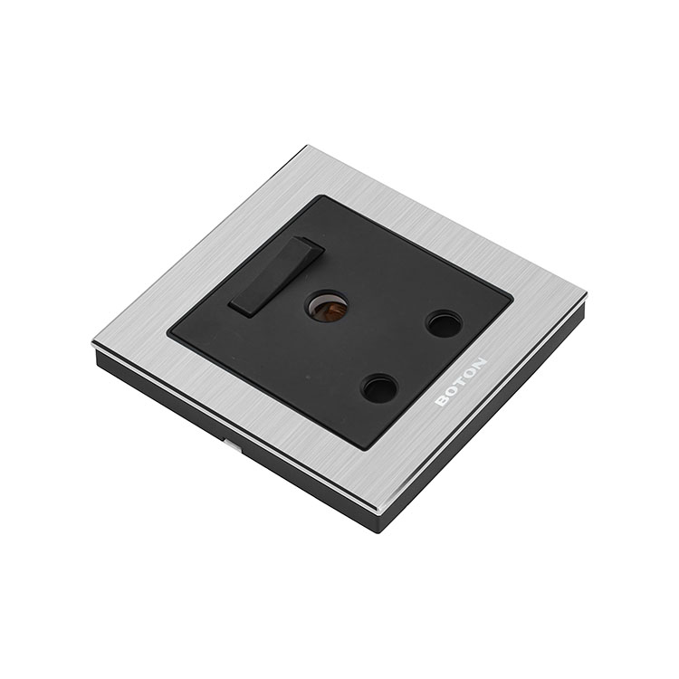 Kusina 15A Wall Switched Socket